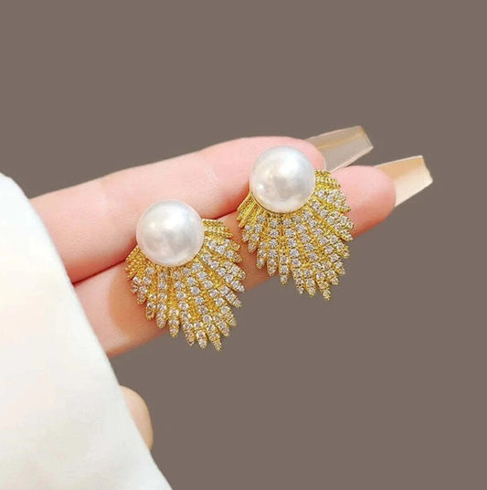 Boraa’s Imperial Pearl & Diamond Gold-Embellished Earrings
