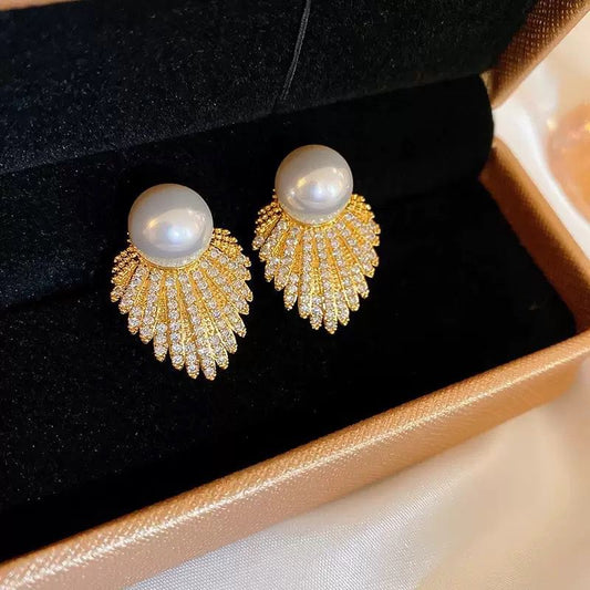 Boraa’s Imperial Pearl & Diamond Gold-Embellished Earrings